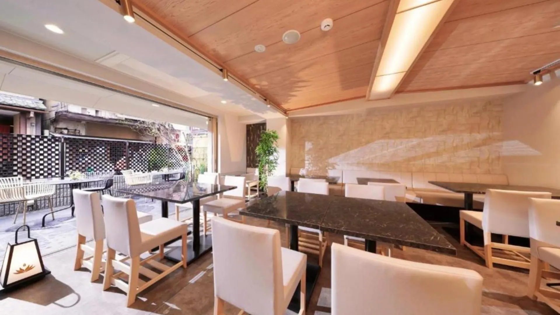Gion Crystal Hotel - Vacation Stay 21916V Kyoto 0*,